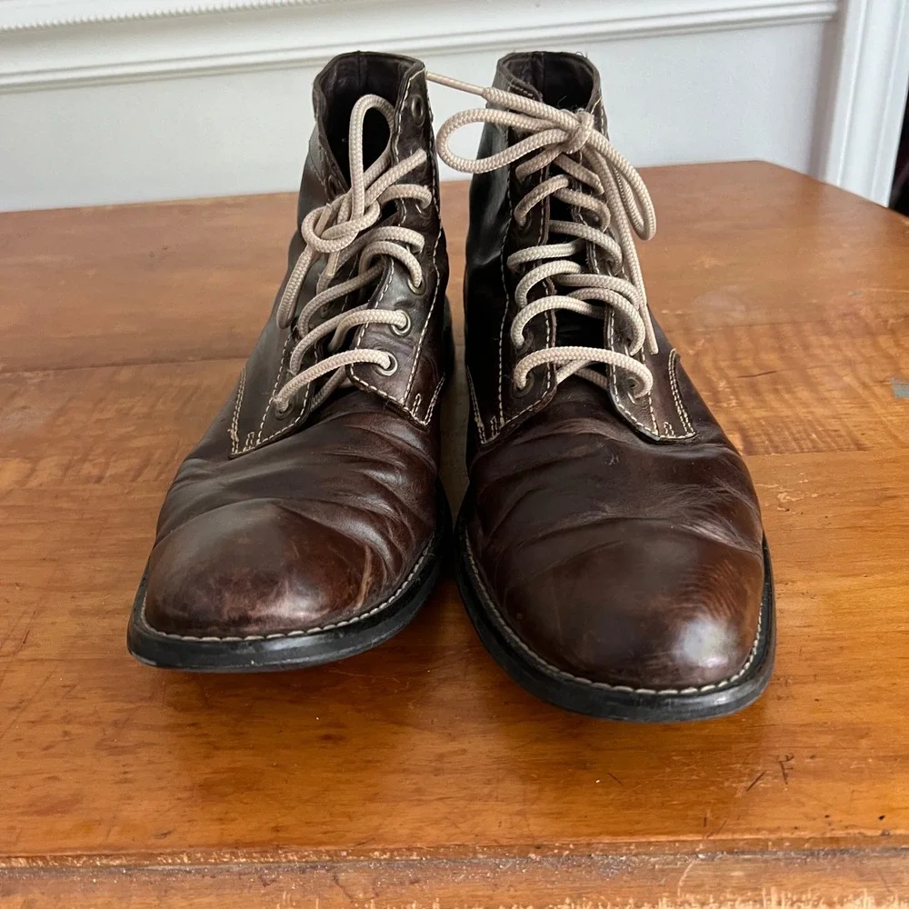 Cole Haan Vtg Distressed Boots Mens 10.5 Leather Lace Up Brown‎ Rugged Preloved